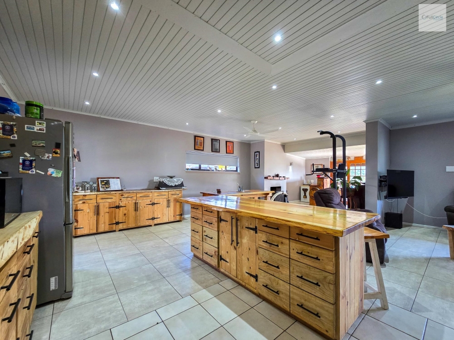 4 Bedroom Property for Sale in Cintsa East Eastern Cape